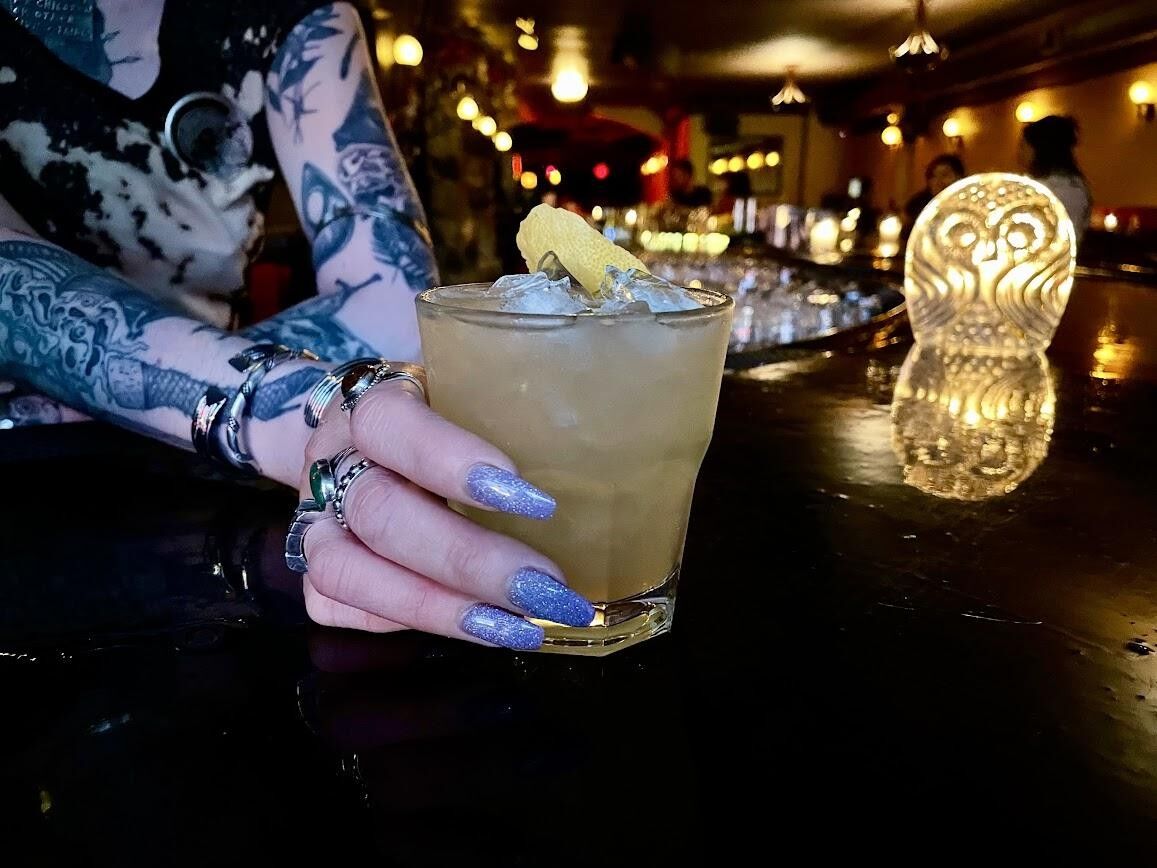 Chicago bars & restaurants plan big Labor Day weekend with food & fun four
